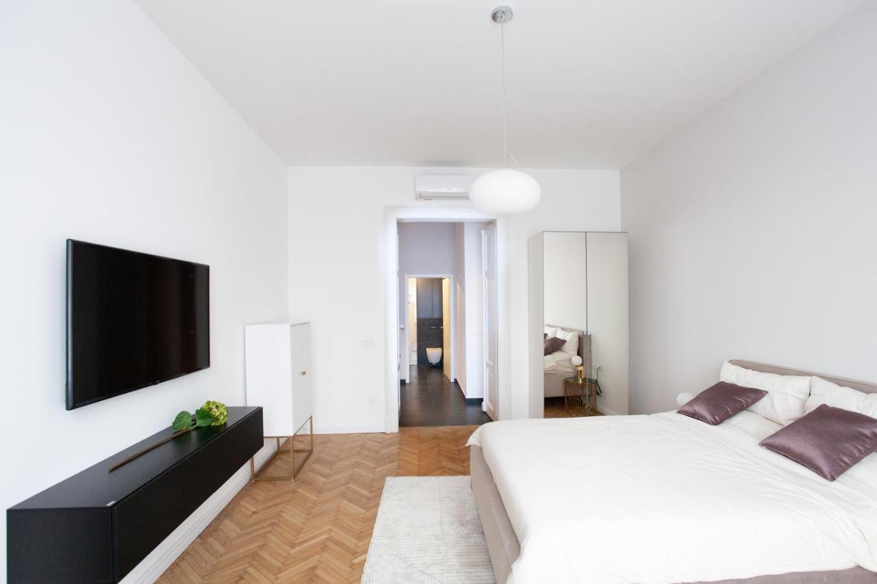 Real Deluxe Next To Danube Leilighet Budapest Eksteriør bilde